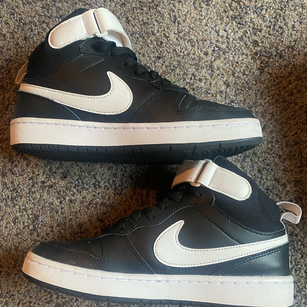 Black and white Air Force one Mid Size 5Y